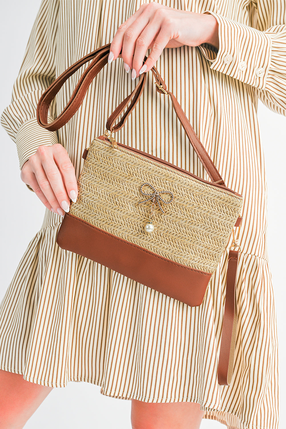 Beige Pearl Bow Decor Woven Patchwork Shoulder Bag
